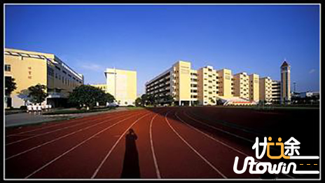 东莞东华高级中学最牛宿舍：8名女生3个考上北大1人港大