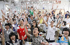 高考完就撕书，学生为啥这么恨课本？