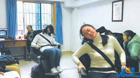 空军招飞：全川98名高中女生挑战120道招飞体检关