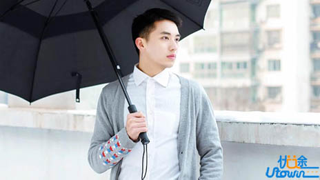 《向着光亮那方》：是活着的方向