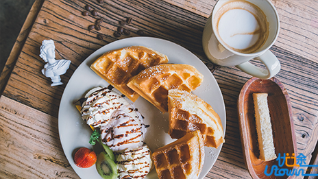 高中生，睡觉前不能吃的7种食物，吃多了可能影响智力，还会睡不着！