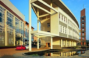 深圳市第三高级中学成为全市中学唯一雅思考点