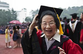 71岁成为武汉大学唯一女院士 张俐娜:有激情不怕年高