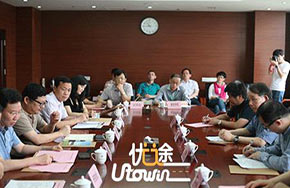 全国高校建筑专业教育评估委员会视察小组去广州大学评估