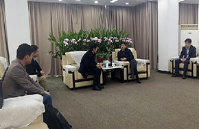 华为公司校友来访母校华南理工大学