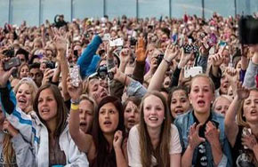 杨元庆促联想互联网转型 要建立粉丝文化