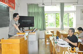 白云学子毕业设计“真题真做”亮真功